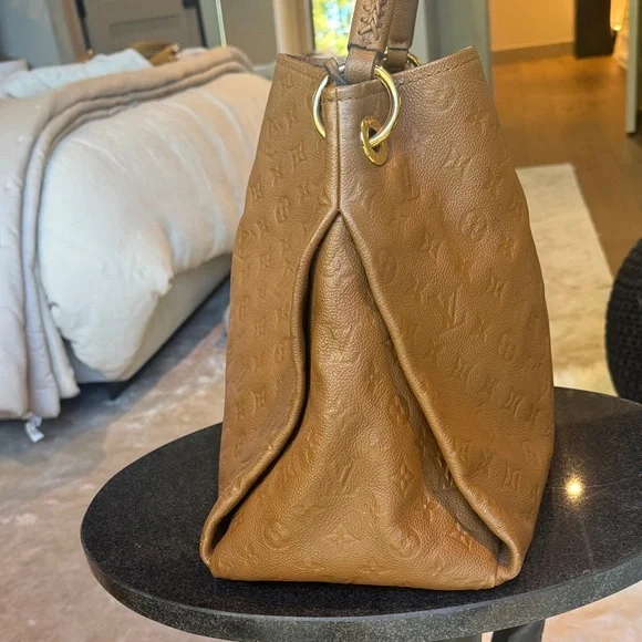 Louis Vuitton Artsy MM monogram empreinte - Picture 8 of 11